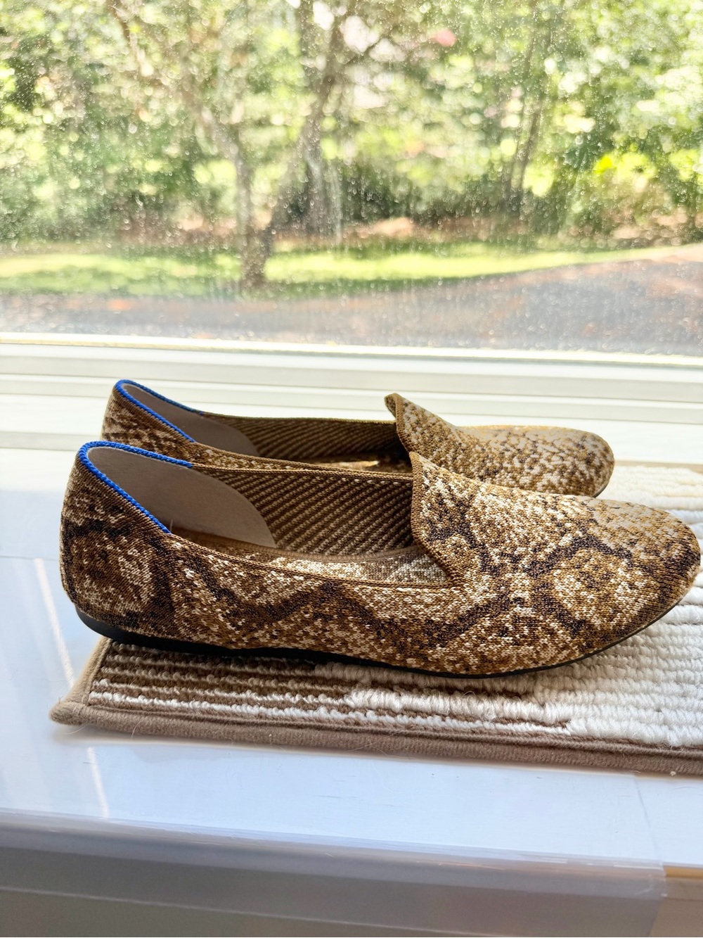 Rothy's The Loafer Bronze Python Knit Flats Size 8 Slip On - Picture 4 of 8